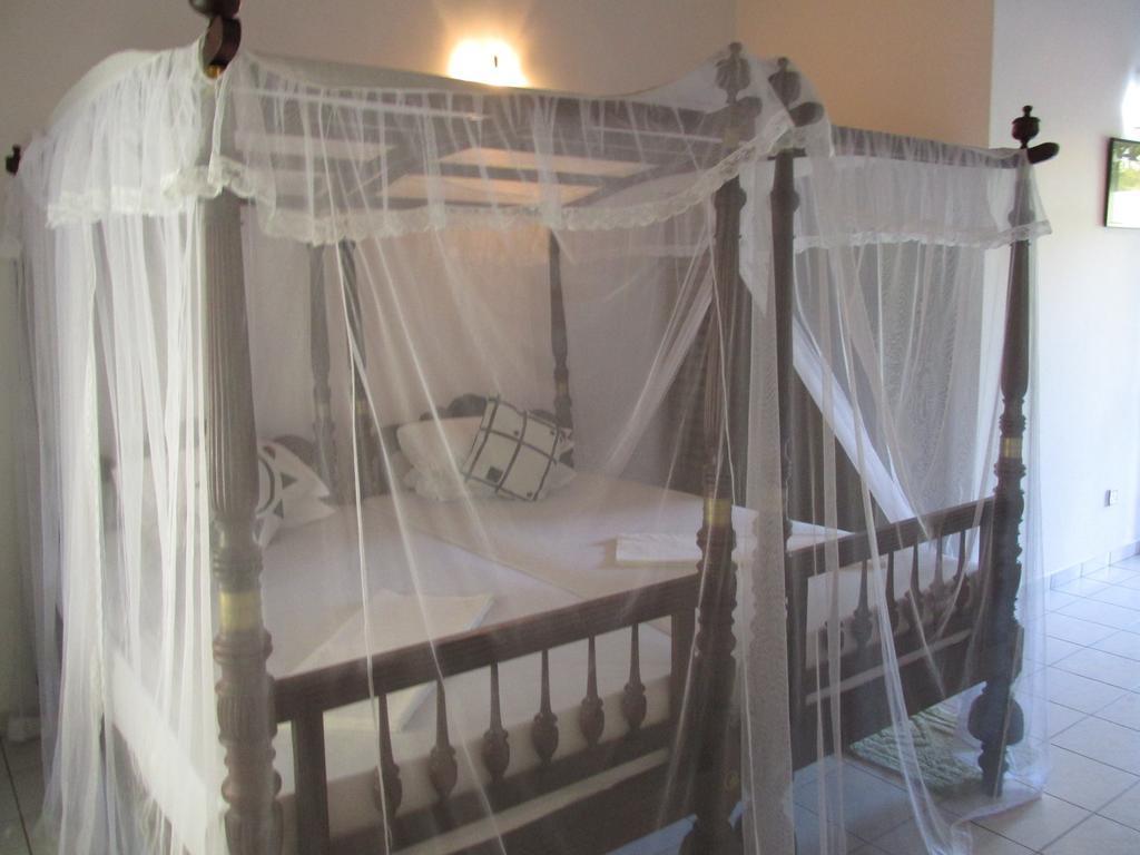 Surf Villa Hikkaduwa Dış mekan fotoğraf
