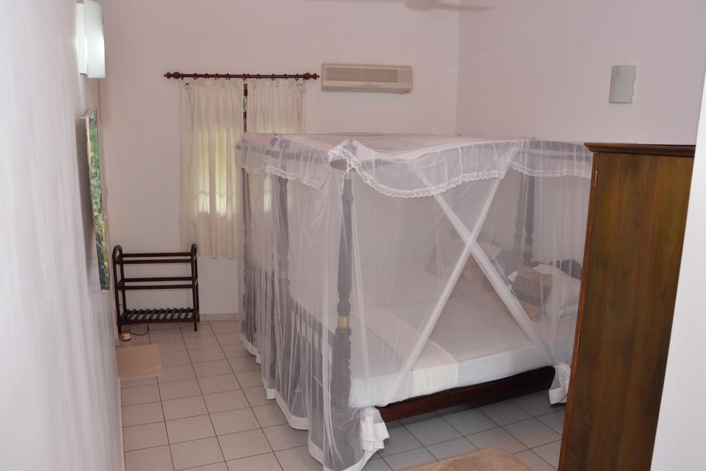 Surf Villa Hikkaduwa Dış mekan fotoğraf