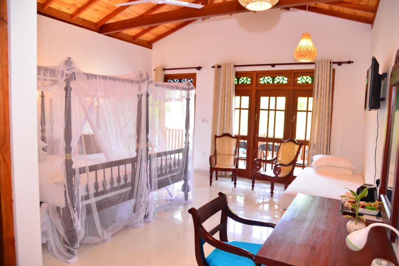 Surf Villa Hikkaduwa Dış mekan fotoğraf