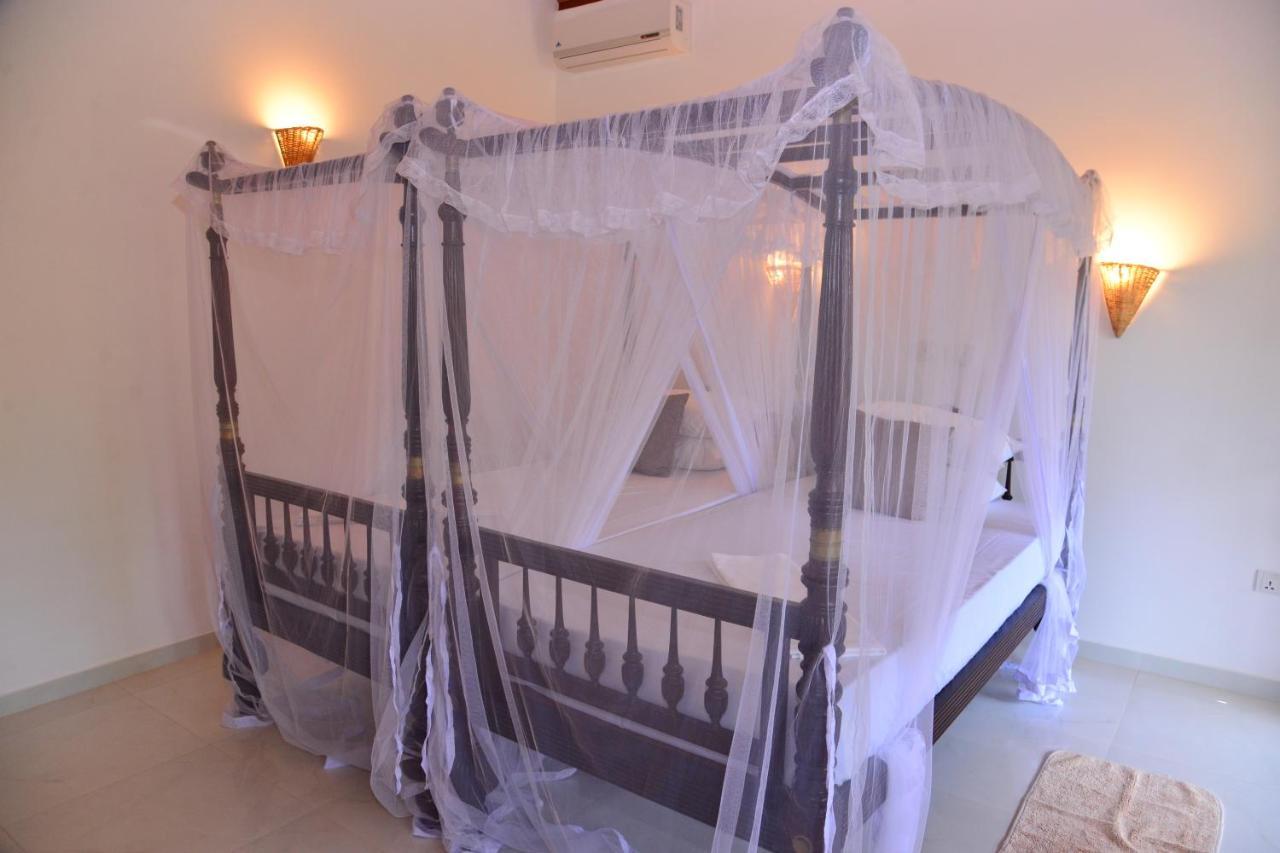 Surf Villa Hikkaduwa Dış mekan fotoğraf